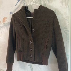 M cozy brown coat